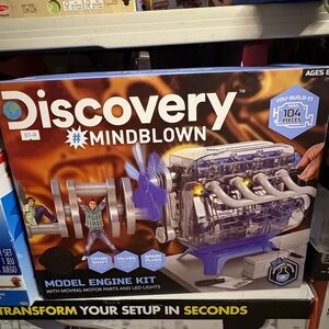 Nwt Discovery Mindblown Model Engine Kit